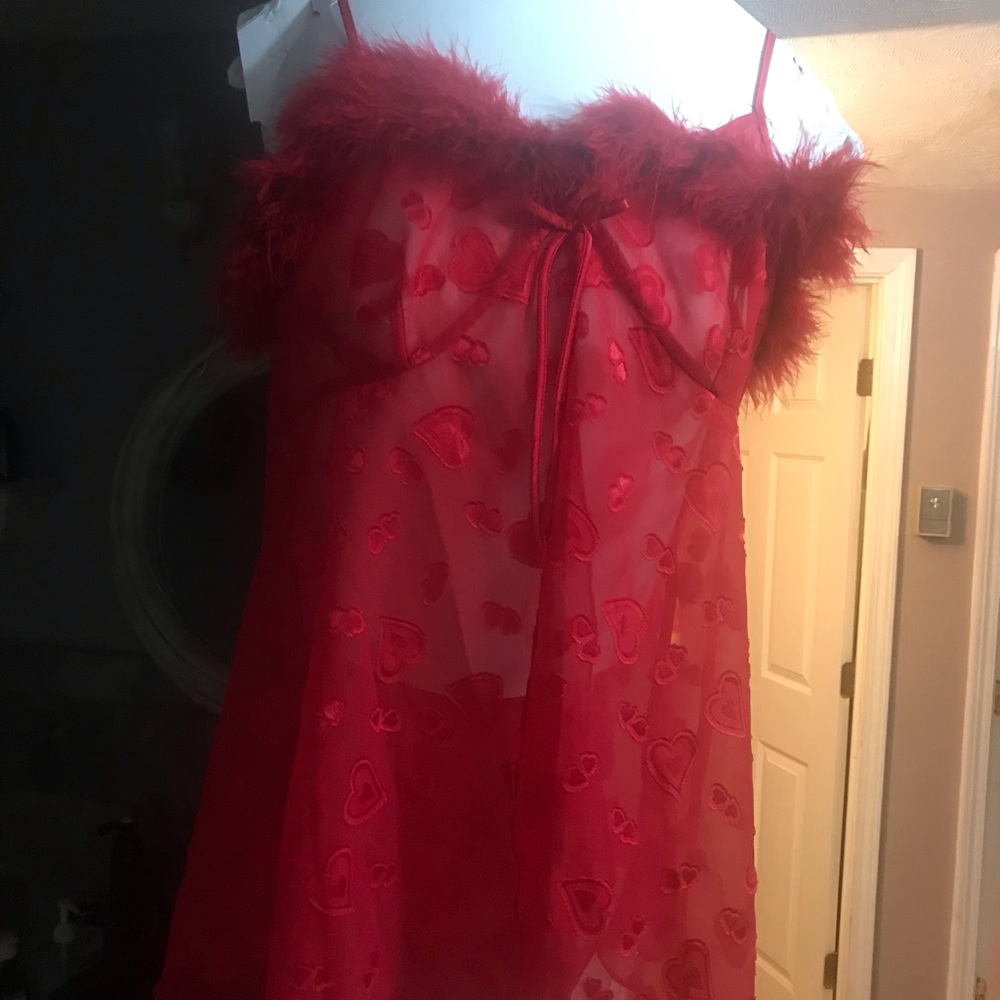Red sheer nightie Sz M Santa baby